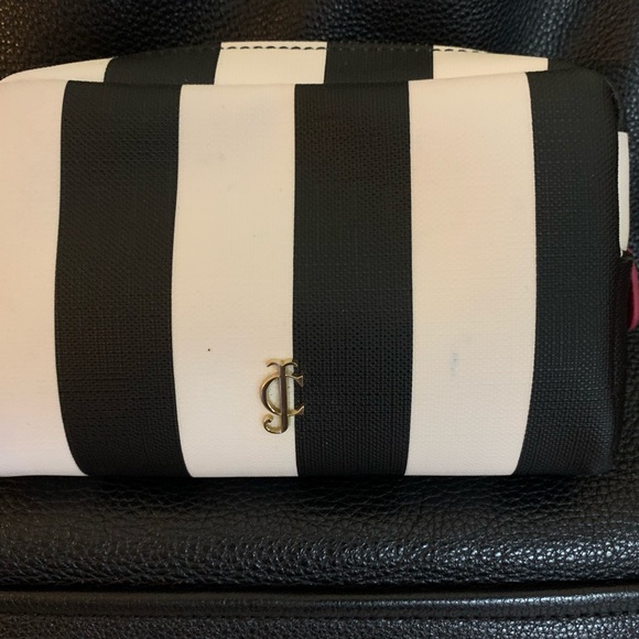 Juicy Couture Signature Cosmetics Bag - Picture 1 of 6